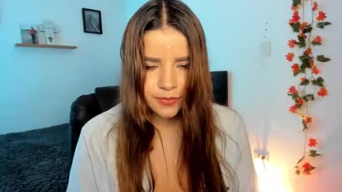     liaaa 4u online show from 09/09/25, 04:39