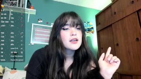 Next stream  950 pm Colombia time xd online show from 02/25/26, 04:11