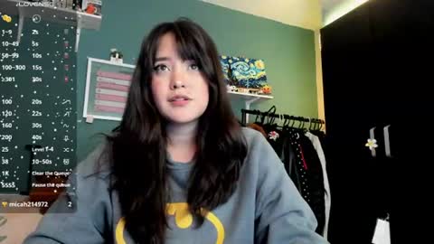 Next stream  950 pm Colombia time xd online show from 06/17/26, 02:14