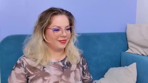 Fiona online show from 12/21/25, 10:22