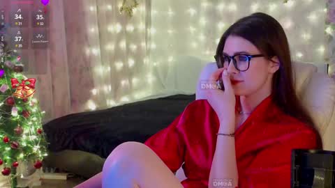 -Victoriana- online show from 01/01/25, 03:34