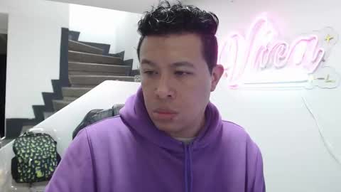 Snapshot of _mr_panda_ chatting on 09/20/25, 01:06 Panda online show from 09/20/25, 01:06