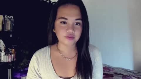 Angel online show from 03/31/26, 11:05