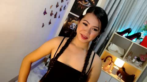 _mysticdoll_ online show from 04/13/26, 11:43