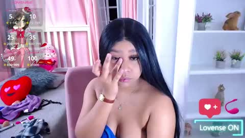 nahomi  online show from 03/06/25, 03:02