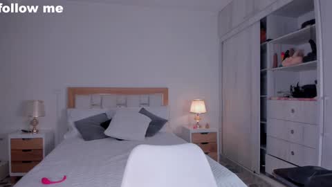  Natasha online show from 01/08/25, 11:43