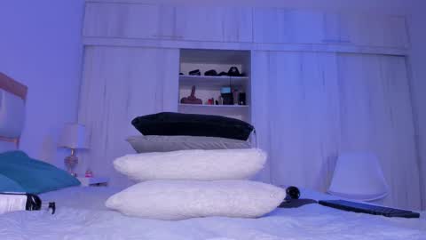  Natasha online show from 02/11/25, 05:40