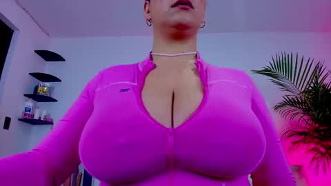 _natashaxxx_ online show from 02/05/26, 01:38