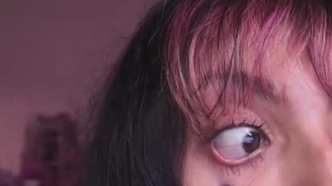 Snapshot of _nathaila_ chatting on 06/19/26, 05:45 _nathaila_ online show from 06/19/26, 05:45
