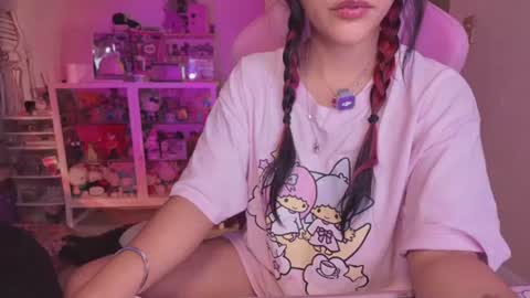 Snapshot of _nathaila_ chatting on 06/30/26, 02:12 _nathaila_ online show from 06/30/26, 02:12