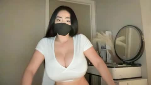 naty19 online show from 06/22/26, 10:40