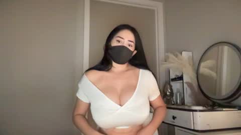 naty19 online show from 07/10/26, 10:45