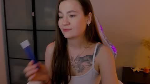 Mia with a big heart  online show from 12/03/24, 07:10