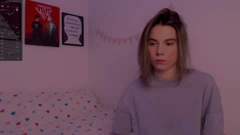 Nika online show from 12/12/24, 10:42