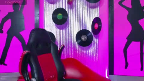 Nicky  Please help me with your thumbs up its importan online show from 04/23/26, 07:27