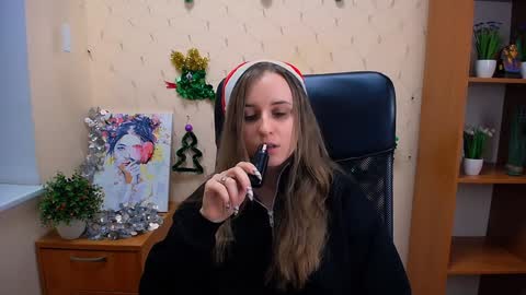 Nica online show from 12/07/24, 03:41