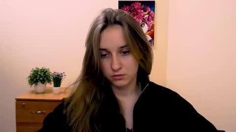 Nica online show from 01/23/25, 10:54