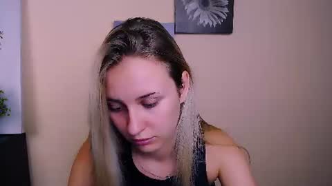 Snapshot of _nicole_new chatting on 07/26/26, 09:49 Nica online show from 07/26/26, 09:49