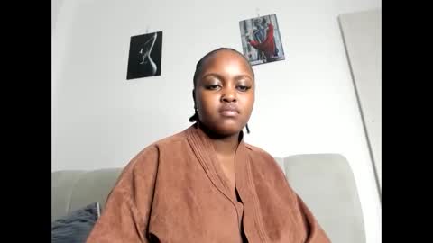 belle online show from 09/09/25, 09:47