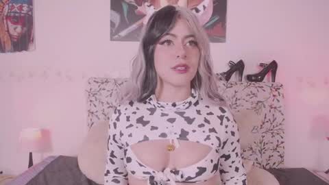 Snapshot of _niiky chatting on 02/17/25, 12:59 niiky online show from 02/17/25, 12:59