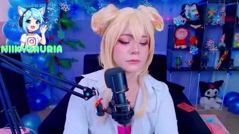 Snapshot of _niiky chatting on 12/04/25, 05:10 niiky online show from 12/04/25, 05:10