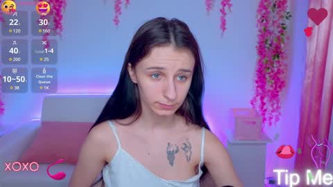 Nika online show from 02/02/25, 06:10