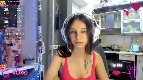 Nika online show from 10/25/25, 03:40