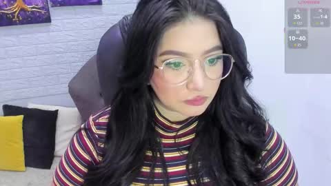   online show from 10/11/25, 12:04