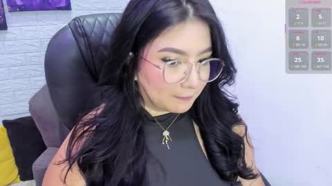   online show from 10/14/25, 12:06