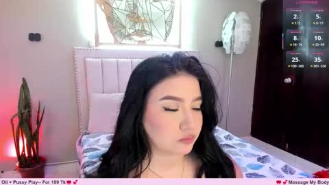   online show from 10/17/25, 12:08