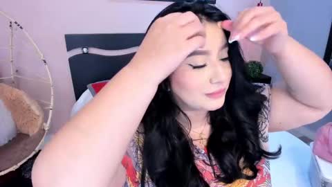   online show from 11/12/25, 12:05