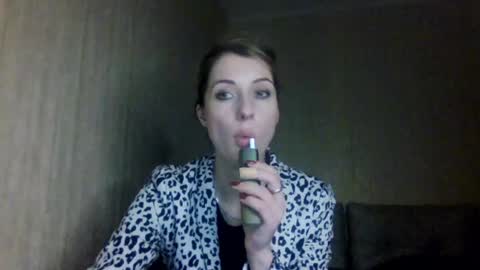 Snapshot of _number_1_ chatting on 12/15/24, 04:48 Number 1 online show from 12/15/24, 04:48