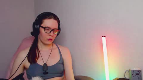 Tracy online show from 02/25/25, 11:55