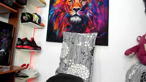 Kevin  online show from 02/19/25, 10:23