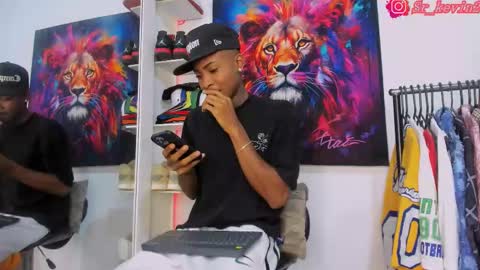 Kevin  online show from 11/07/25, 09:09