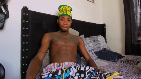 Kevin  online show from 11/08/25, 06:29