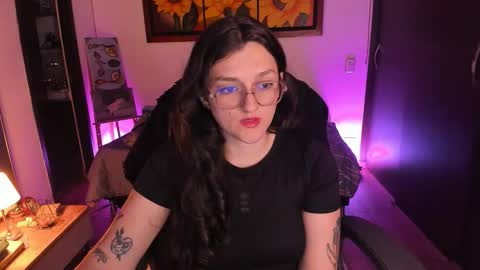 violeta ig  online show from 11/15/25, 03:59