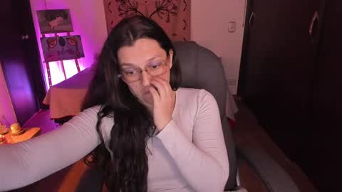 violeta ig  online show from 04/23/26, 03:41