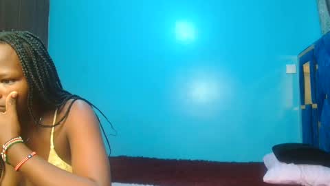 Snapshot of _peach_p chatting on 02/24/25, 05:54 Peach online show from 02/24/25, 05:54