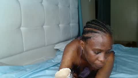 Peach online show from 12/02/25, 03:18