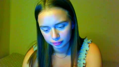 Snapshot of _peony_amazing1jess chatting on 10/15/25, 12:27 Jasminefeelings online show from 10/15/25, 12:27