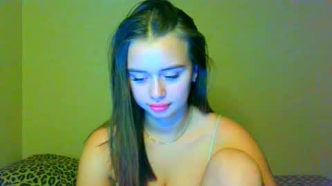 Snapshot of _peony_amazing1jess chatting on 12/01/25, 03:39 Jasminefeelings online show from 12/01/25, 03:39