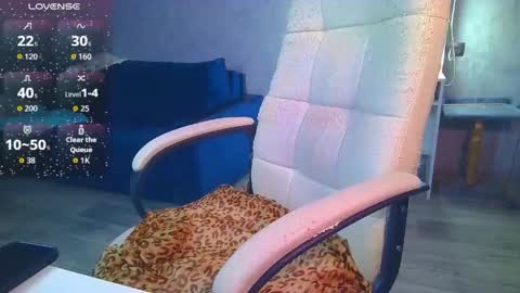 Ilona online show from 05/12/26, 10:12