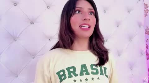 pinki online show from 01/15/26, 02:16