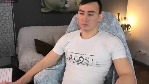 Snapshot of _play_boyy chatting on 02/24/26, 01:31 _play_boyy online show from 02/24/26, 01:31