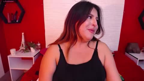 Laura online show from 12/20/25, 10:50