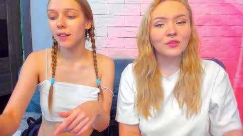 _prettybaby_ online show from 12/16/25, 06:24