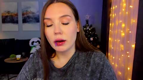 Snapshot of _pureflame_ chatting on 12/21/24, 10:51 Your soul mate Bubu online show from 12/21/24, 10:51