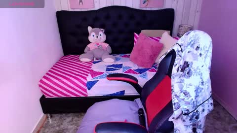 Rachel Jones  online show from 02/28/26, 11:28