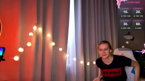 im Amy online show from 02/13/25, 09:41